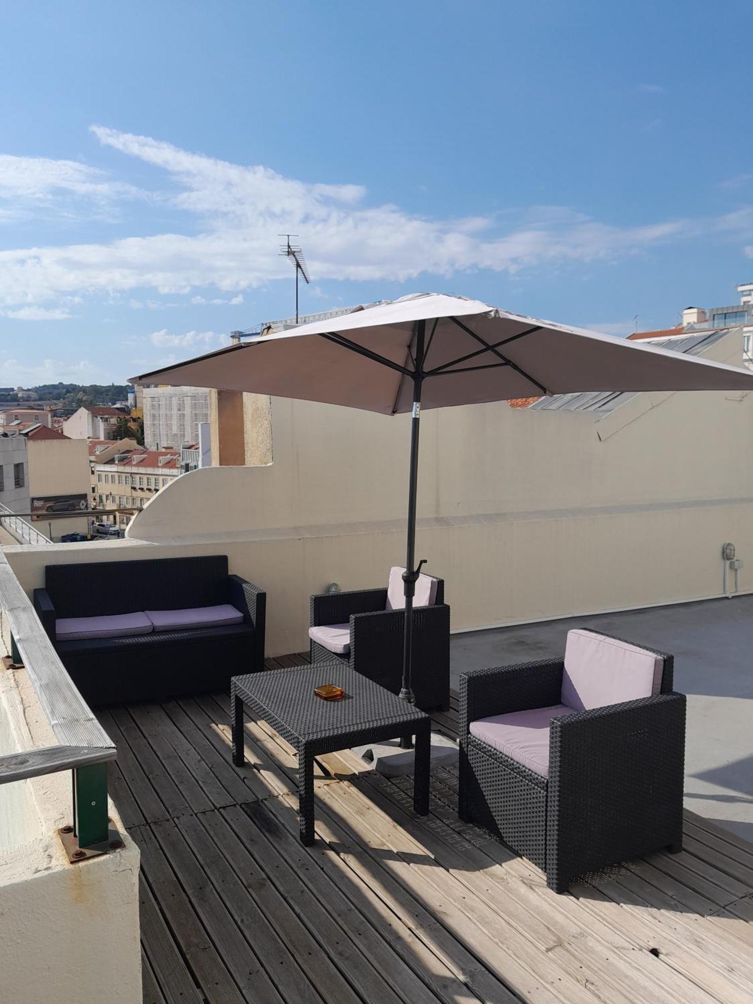 Apartamento Sobre O Rio Lisboa Екстериор снимка